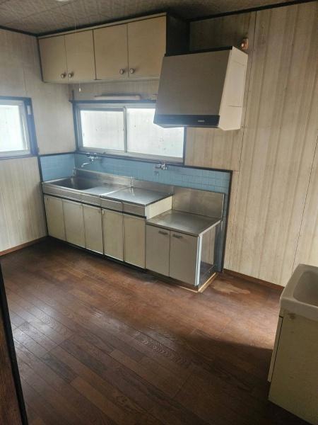 岸和田市吉井町２丁目の中古一戸建て