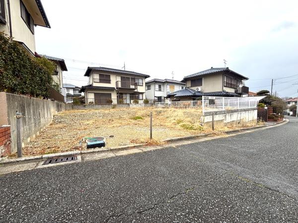 川西市けやき坂2丁目17番9