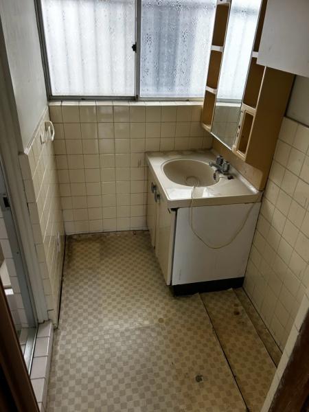 泉佐野市下瓦屋６丁目の中古一戸建て