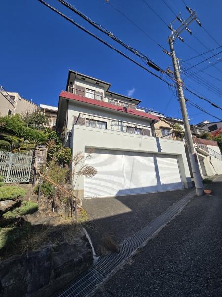 川西市平野1丁目