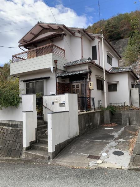 宝塚市ふじガ丘　戸建て