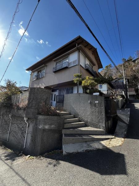 西宮市苦楽園四番町