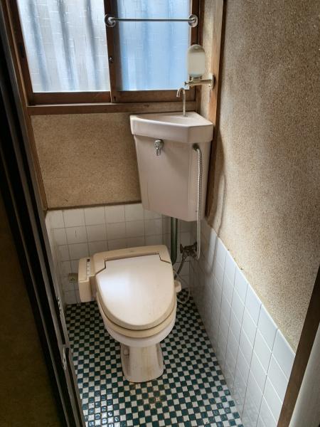 宝塚市雲雀丘１丁目の中古一戸建て