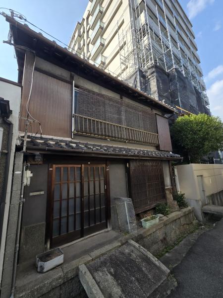 姫路市龍野町６丁目の中古テラスハウス