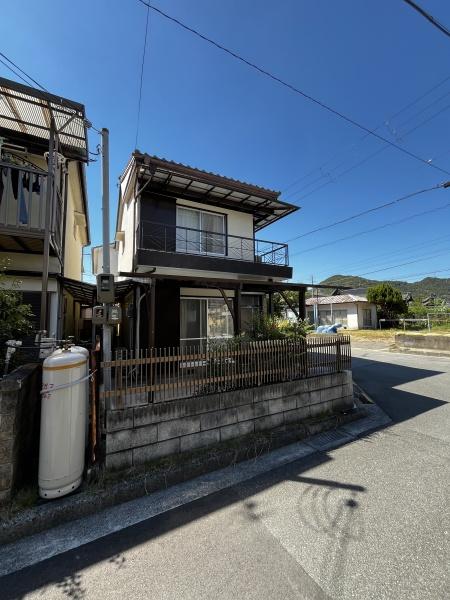 高砂市時光寺町の中古一戸建て