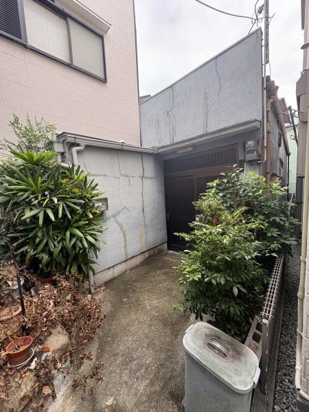 尼崎市東難波町３丁目戸建て