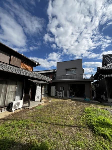小野市三和町　古家付土地