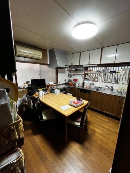 川西市緑台４丁目の中古一戸建て