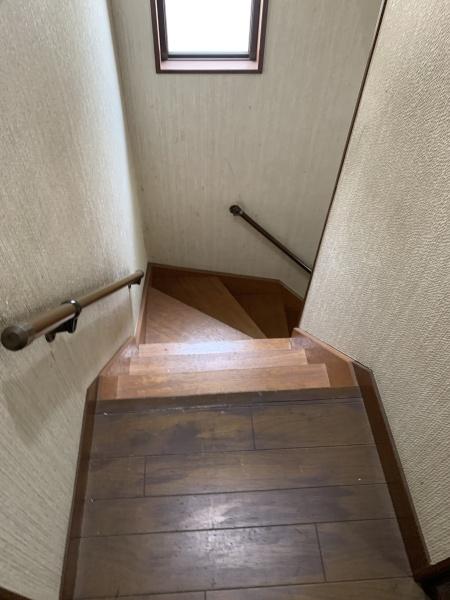 川西市清流台の中古一戸建て
