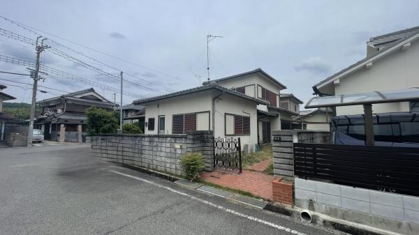 姫路市香寺町香呂の中古一戸建