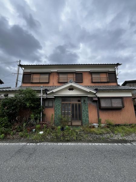 たつの市龍野町中井　戸建て