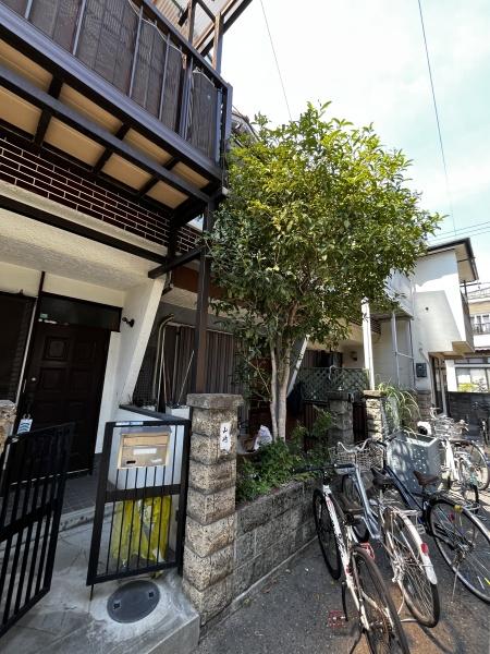 尼崎市善法寺町の中古テラスハウス