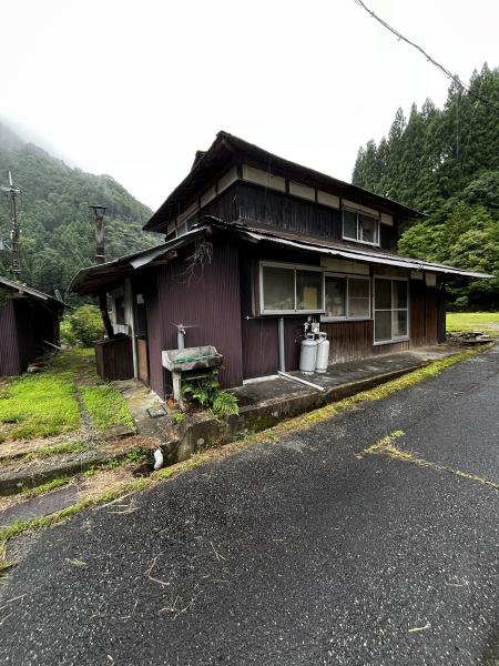姫路市安富町関の中古一戸建て