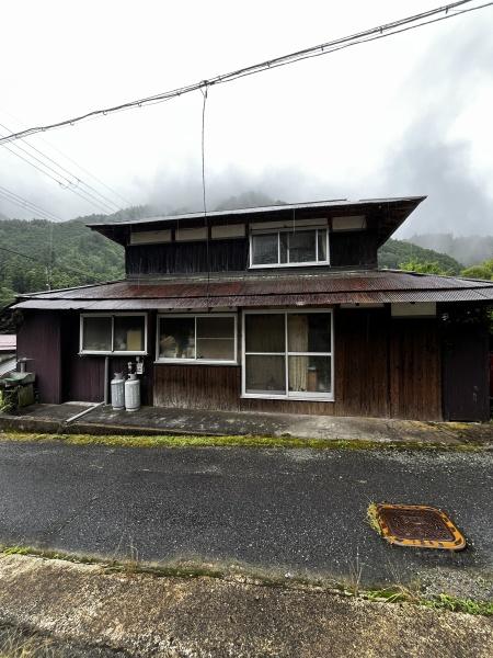 姫路市安富町関の中古一戸建て