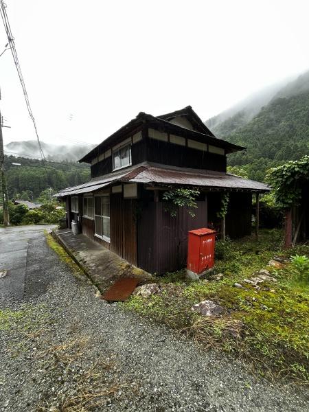 姫路市安富町関の中古一戸建て