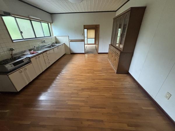 三木市吉川町上荒川の中古一戸建