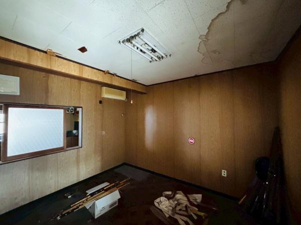 西尾市一色町一色西屋敷の中古一戸建て