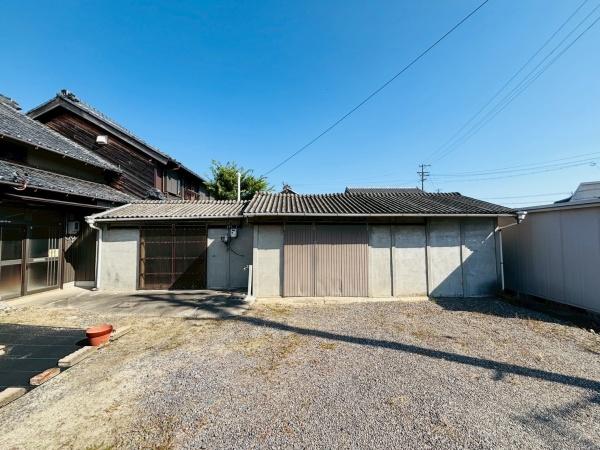 西尾市一色町一色西屋敷の中古一戸建て