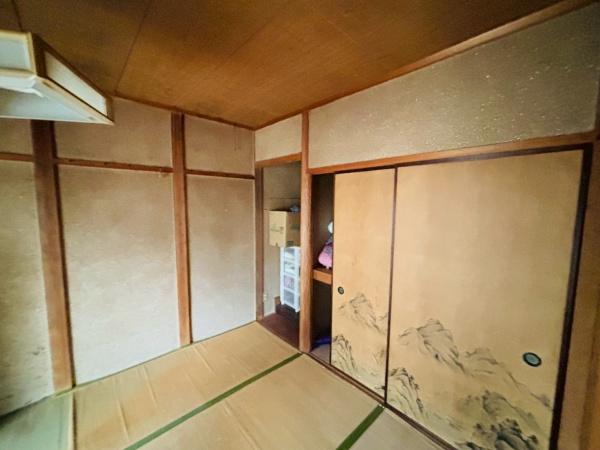 小牧市大字本庄の中古一戸建て