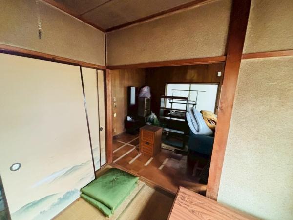 小牧市大字本庄の中古一戸建て