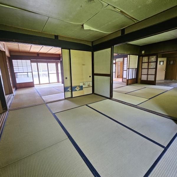 米原市新庄の中古一戸建て