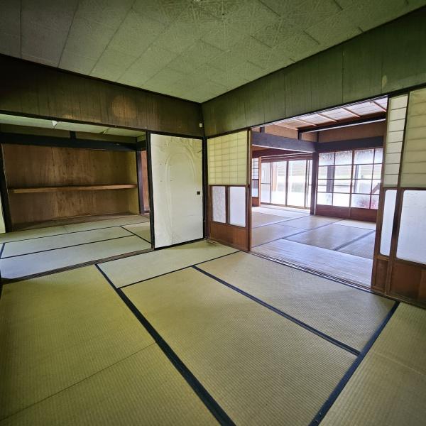 米原市新庄の中古一戸建て