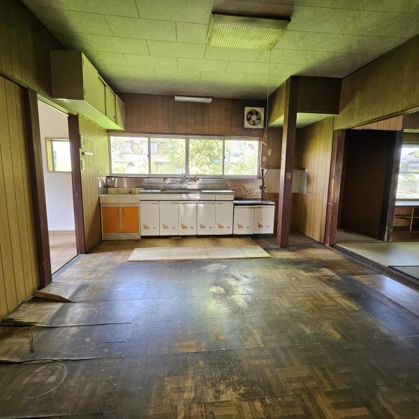 米原市新庄の中古一戸建て