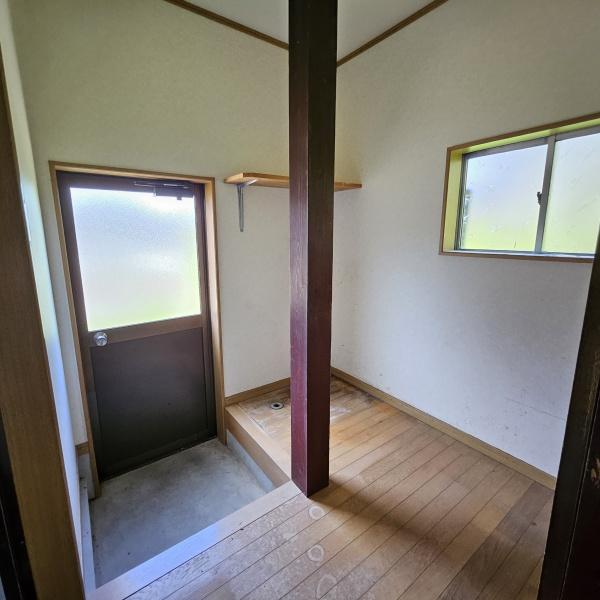 米原市新庄の中古一戸建て