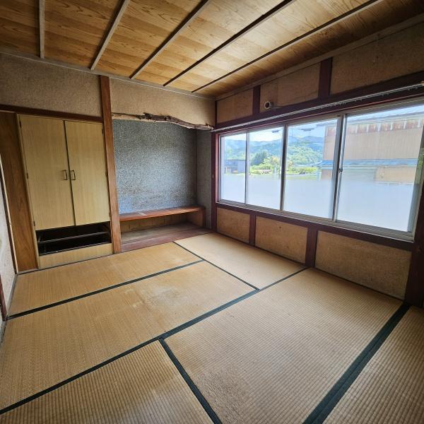 米原市新庄の中古一戸建て