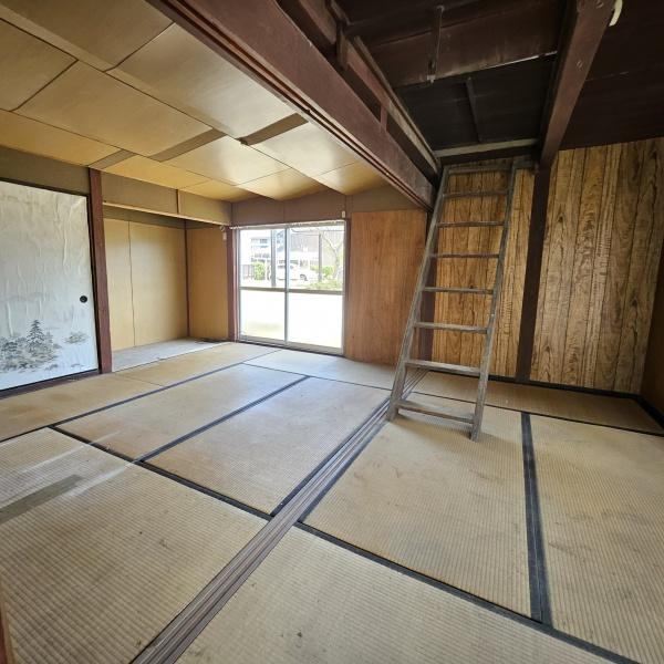 米原市新庄の中古一戸建て