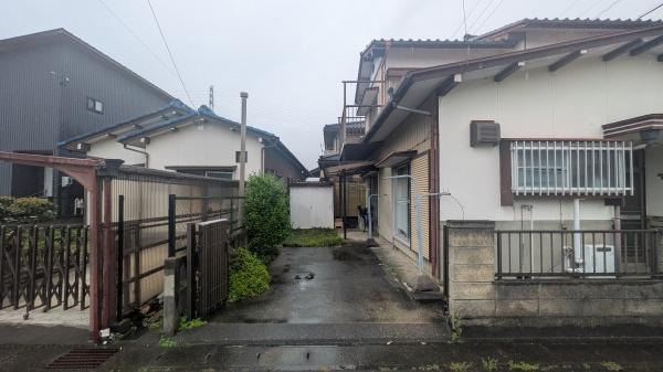 一宮市大和町苅安賀字薬師堂の中古一戸建