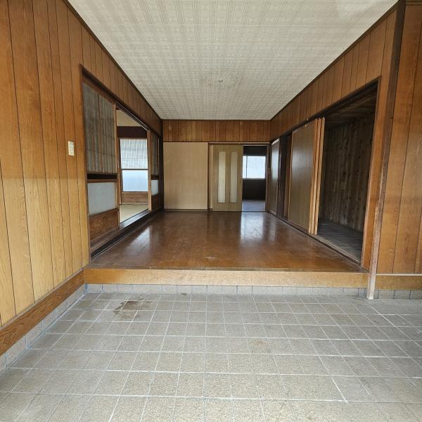 米原市一色の土地