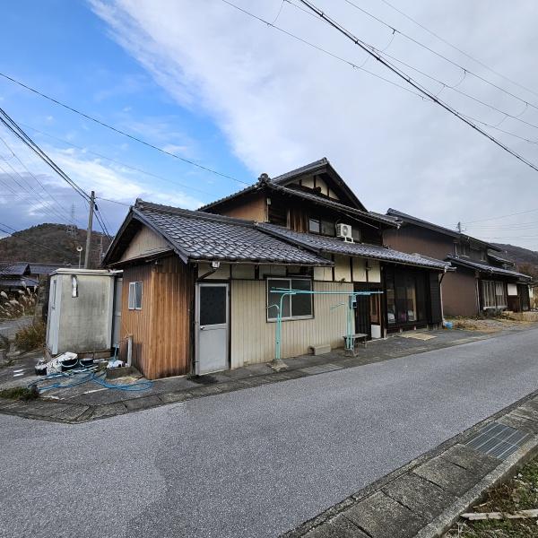 米原市一色の土地