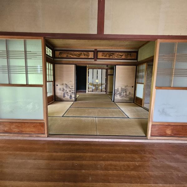 彦根市日夏町の中古一戸建
