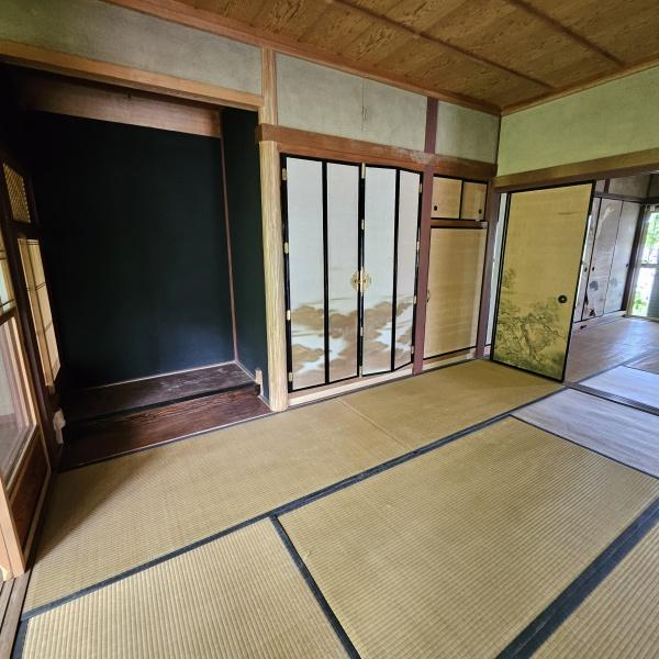 彦根市日夏町の中古一戸建て