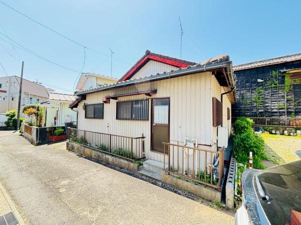 半田市港本町４丁目の中古一戸建て