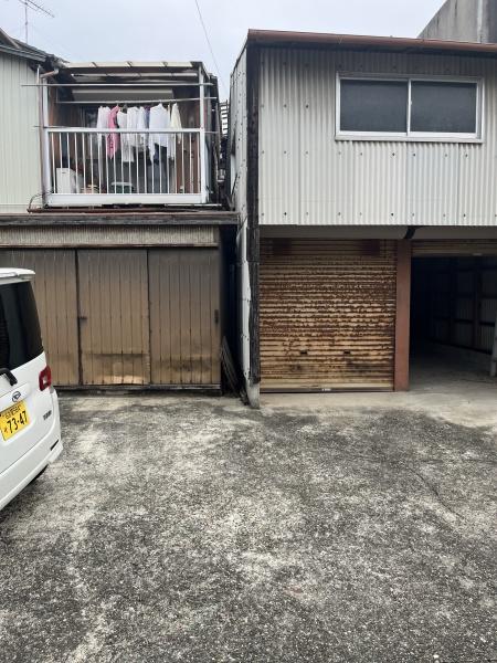 倉庫付き土地