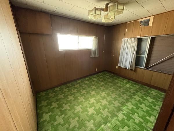 弥富市鯏浦町南前新田の中古一戸建て