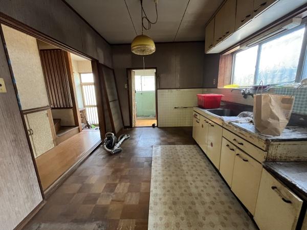 弥富市鯏浦町南前新田　中古戸建