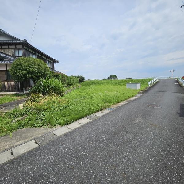 東近江市きぬがさ町の中古一戸建て