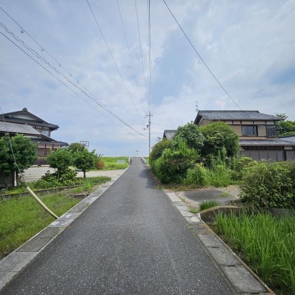 東近江市きぬがさ町の中古一戸建て