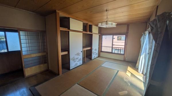 弥富市西中地町五右の中古一戸建て