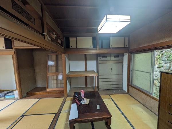 半田市亀崎町１丁目の中古一戸建
