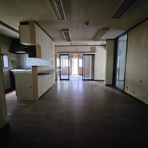 湖南市石部南３丁目の土地