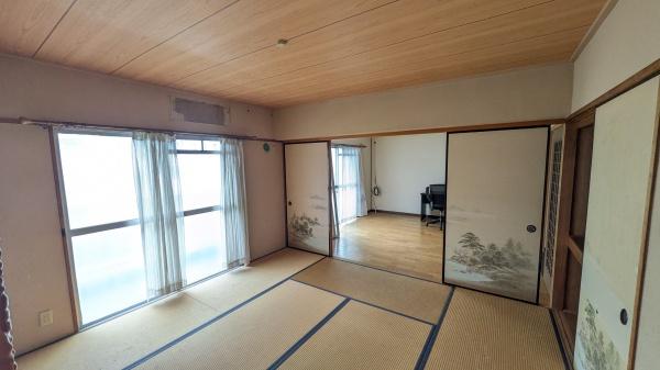 藤の木団地４号棟