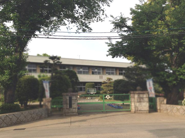 東松山市大字上唐子の土地(東松山市立唐子小学校)