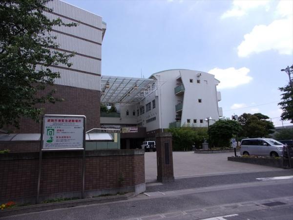 朝霞市膝折町4丁目の中古一戸建て(朝霞市立朝霞第一中学校)