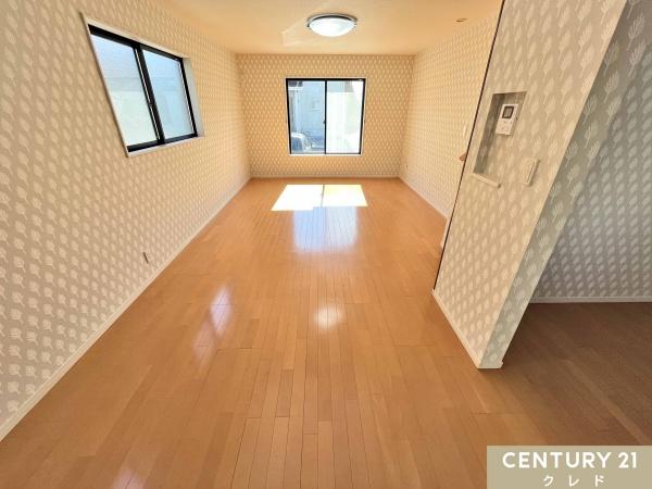 毛呂山町目白台　中古一戸建て