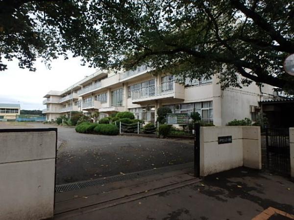 入間郡三芳町大字上富の中古一戸建て(三芳町立上富小学校)