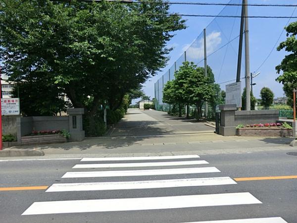 入間郡三芳町大字上富の中古一戸建て(三芳町立三芳中学校)